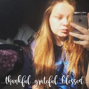 Meet your Posher, Chloe
